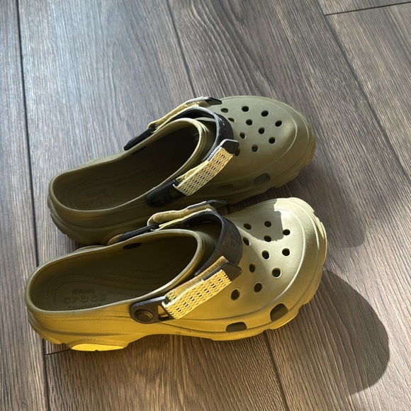 Crocs Classic All Terrain Clogs Waterproof Slip On Shoes size women's 8 - Picture 2 of 9